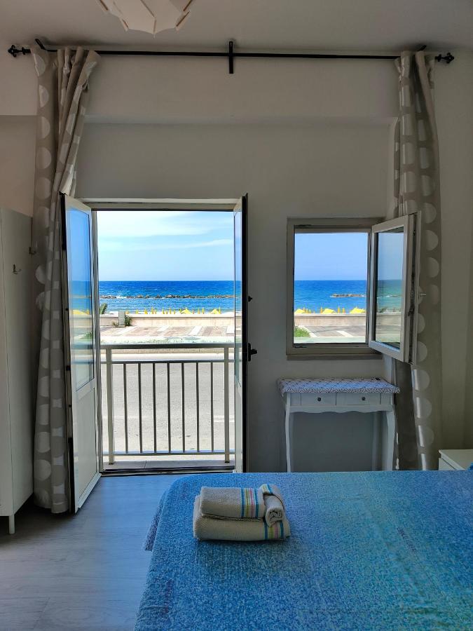 Blue Room Termoli Extérieur photo